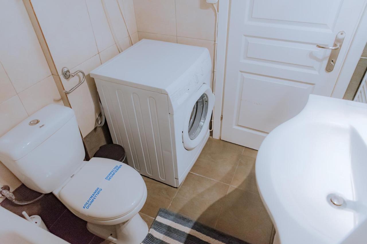 Acropolis Studio Apartment Афіни Екстер'єр фото