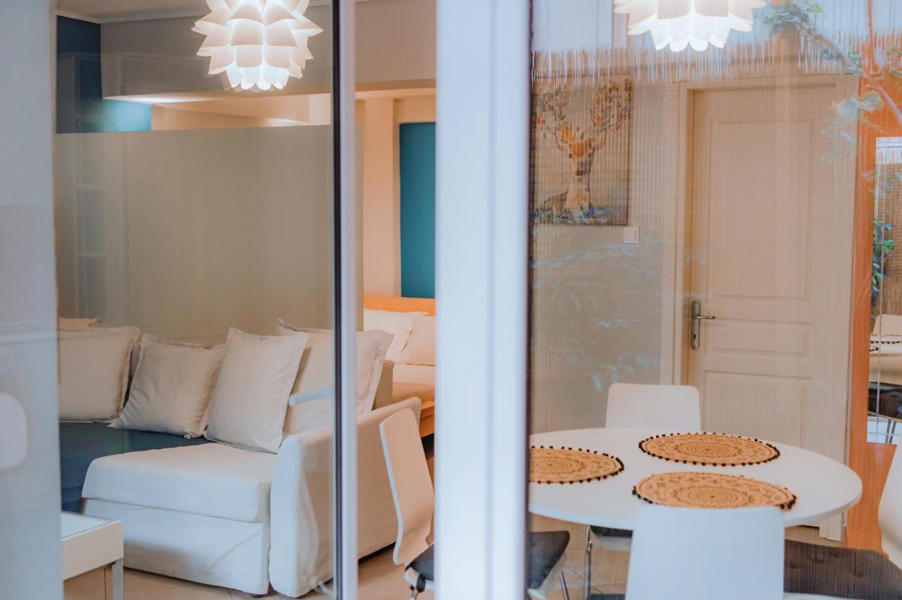 Acropolis Studio Apartment Афіни Екстер'єр фото